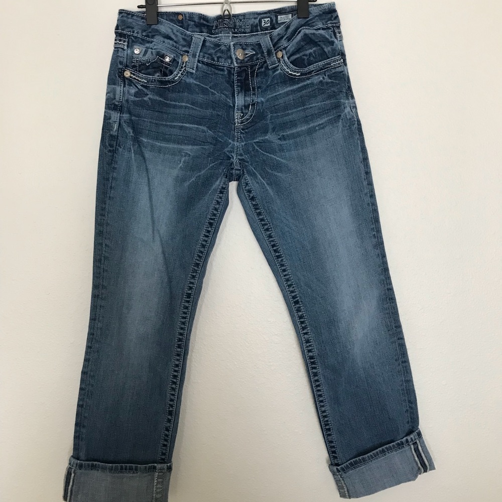 Miss Me EASY CROPPED Jeans